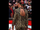 https://image.noelshack.com/fichiers/2023/42/2/1697559137-wwe-raw-2023-seth-rollins-gold-zebra-jumpsuit.jpg