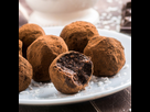 https://image.noelshack.com/fichiers/2023/51/4/1703193041-i155811-truffes-au-chocolat-copie.jpeg