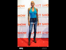 https://image.noelshack.com/minis/2024/02/5/1705050258-los-angeles-ca-usa-15-jan-2014-debra-wilson-aux-arrivees-de-l-a-l-art-show-party-d-ouverture-a-l-convention-center-los-angeles-ca-15-janvier-2014-credit-sara-cozolino-everett-collection-alamy-live-news-dpth2j.png