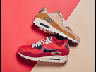 https://image.noelshack.com/fichiers/2024/04/4/1706144684-nike-air-max-90-premium-se-varsity-pack-3.jpg