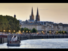 https://image.noelshack.com/fichiers/2024/05/4/1706800507-quais-de-bordeaux-c-haaghun-photographie.jpg