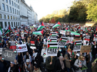 https://image.noelshack.com/fichiers/2024/06/2/1707203371-cover-r4x3w1200-654f8dada83d3-une-manifestation-pro-palestinienne-a-londres.jpg