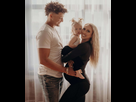 https://image.noelshack.com/fichiers/2024/07/1/1707717877-mahomes-maternity-shoot-111922-03-5dfe1b8df6054f8296a357e2acd60def.jpg