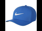 https://image.noelshack.com/fichiers/2024/08/2/1708460201-golf-classic-99-baseball-cap-by-nike-bleu-46078-rf2.jpg