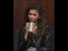 https://image.noelshack.com/fichiers/2024/09/7/1709496186-zendaya-coleman-girl-meme-favim-com-6018414.jpg