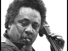 https://image.noelshack.com/fichiers/2024/10/1/1709572407-charles-mingus-1976-cropped-clean.png