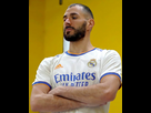 https://image.noelshack.com/fichiers/2024/11/3/1710298799-1200px-karim-benzema-wearing-real-madrid-home-kit-2021-2022.jpg