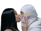 https://image.noelshack.com/fichiers/2024/15/7/1713114526-yailin-y-tekashi.png