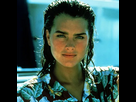 https://image.noelshack.com/fichiers/2024/17/4/1714005138-celebrity-trends-2015-05-brooke-shields-1980-harry-benson-1.png