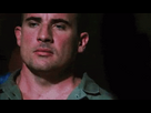 https://image.noelshack.com/fichiers/2024/18/1/1714414344-tenor.gif