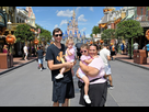 https://image.noelshack.com/fichiers/2024/21/3/1716414797-famille-obese-disneyland.jpg