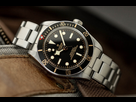 https://image.noelshack.com/fichiers/2024/24/4/1718305623-tudor-black-bay-58-review-5-1080x.jpg