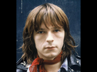 https://image.noelshack.com/minis/2024/27/4/1720093359-renaud-jeune-foulard.png