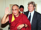 https://image.noelshack.com/fichiers/2024/27/7/1720317917-richard-gere-dalai-lama-getty-51617365.jpg