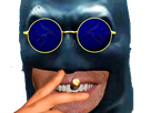 https://image.noelshack.com/fichiers/2024/29/4/1721315130-r7-batman-fume-lunette-golem.png