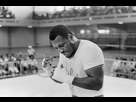 https://www.noelshack.com/2024-30-2-1721755018-1459450-joe-frazier-sur-le-ring-en-1973.jpg