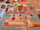 https://www.noelshack.com/2024-30-4-1721905807-screenshot-2024-07-25-at-13-09-33-heart-attack-grill-las-vegas-restaurant-avis-num-ro-de-t-l-phone-photos-tripadvisor.jpg