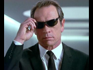 https://www.noelshack.com/2024-30-4-1721923419-tommy-lee-jones-as-agent-k-in-men-in-black.jpg