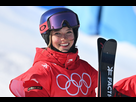 https://image.noelshack.com/fichiers/2024/33/1/1723489189-220217221029-eileen-gu-halfpipe-victory-0218.jpg