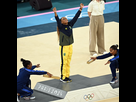 https://image.noelshack.com/fichiers/2024/33/1/1723496174-534fd74ba98d-us-simone-biles-brazils-rebeca-andrade-and-us-jordan-chiles-pose-during-the-podi.jpg