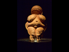 https://image.noelshack.com/fichiers/2024/33/2/1723521624-1200px-venus-of-willendorf-03.jpg