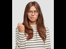 https://www.noelshack.com/2024-33-2-1723540204-outraged-young-woman-with-glasses-posing-against-the-white-wall-273609-20365.jpg