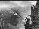 https://image.noelshack.com/fichiers/2024/34/2/1724150723-1200px-raising-a-flag-over-the-reichstag-restoration.jpg