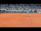 https://www.noelshack.com/2024-36-2-1725321175-nadal-djokovic-roland-garros-2020-point-court-level-view.jpg