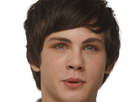 https://image.noelshack.com/fichiers/2024/36/3/1725458739-logan-lerman-8.png