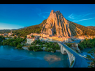 https://www.noelshack.com/2024-38-6-1726912591-sisteron-shutterstock-2003955278-6308b82d7036c938817536.jpg