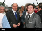 https://www.noelshack.com/2024-40-1-1727727629-jean-luc-melenchon-r-and-laurent-fabius-at-the-french-communist-party-annual-fete-de-lhumanite-in-la-courneuve-near-paris-france-on-september-17-2006-photo-by-nicolas-chauveauabacapresscom-2e9g5gx.jpg