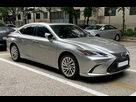 https://image.noelshack.com/fichiers/2024/42/2/1729014851-0lexus-es-300h.jpg