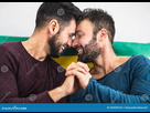 https://image.noelshack.com/fichiers/2024/42/7/1729392534-couple-gay-heureux-ayant-des-moments-romantiques-au-lit-dans-relation-d-amour-homosexuel-et-concept-galit-de-genre-245038163.jpg