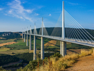 https://image.noelshack.com/fichiers/2024/43/2/1729627332-the-millau-viaduct-and-nearby-attractions-1600x1200-tiny-1600x1200.jpg