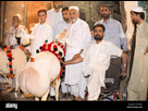 https://www.noelshack.com/2024-43-4-1729731441-peshawar-pakistan-23-sep-2015-vendor-selling-healthy-sheep-200-250-f81awc.jpg