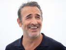 https://www.noelshack.com/2024-43-5-1729864115-ils-s-en-foutaient-la-reaction-hilarante-des-enfants-de-jean-dujardin-devant-son-oscar-video.jpg