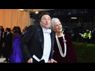 https://www.noelshack.com/2024-44-1-1730150887-us-entertainment-fashion-metgala-celebrity-museum-1723258310696-1723258310900.jpg