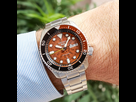 https://www.noelshack.com/2024-45-7-1731209193-seiko-5-sports-srpj47k1-and-srpj45k1-time-sonar-transparent-dial-hands-on-review-9.jpg