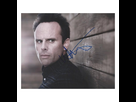 https://www.noelshack.com/2024-46-1-1731344305-autographe-walton-goggins.jpg