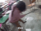 https://www.noelshack.com/2024-46-7-1731851716-cleaning-house-sweep.gif