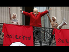https://image.noelshack.com/minis/2025/02/3/1736312804-heil-le-pen.png