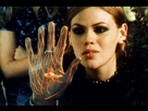 https://image.noelshack.com/fichiers/2025/05/5/1738345178-the-faculty-photo-clea-duvall-971273-630x420.jpg