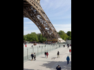 https://www.noelshack.com/2025-09-7-1740939434-securisation-abords-de-tour-eiffel-paris-dietmar.jpg