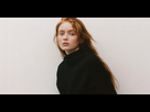 https://image.noelshack.com/fichiers/2025/11/3/1741802499-sadie-sink-bjorn-iooss-s-moda.jpg