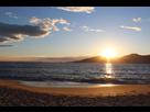 https://image.noelshack.com/fichiers/2025/17/4/1745482881-corse-coucher-soleil-plage-mer.jpg