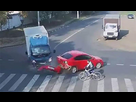 https://image.noelshack.com/fichiers/2025/20/6/1747482145-10-extremely-lucky-people-who-escaped-certain-death-1.jpg