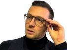 https://image.noelshack.com/fichiers/2025/21/3/1747846008-jojolunettes-removebg-preview-1.png
