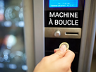 https://image.noelshack.com/fichiers/2025/21/5/1748008162-machine-a-boucle.png