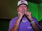 https://image.noelshack.com/fichiers/2025/28/3/1752028919-blessd-la-gorra-puesta-visajosa-pa-salirle-a-usted-bien-chimba.gif