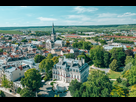 https://image.noelshack.com/fichiers/2025/29/3/1752682803-epernay-les-droners.jpg
